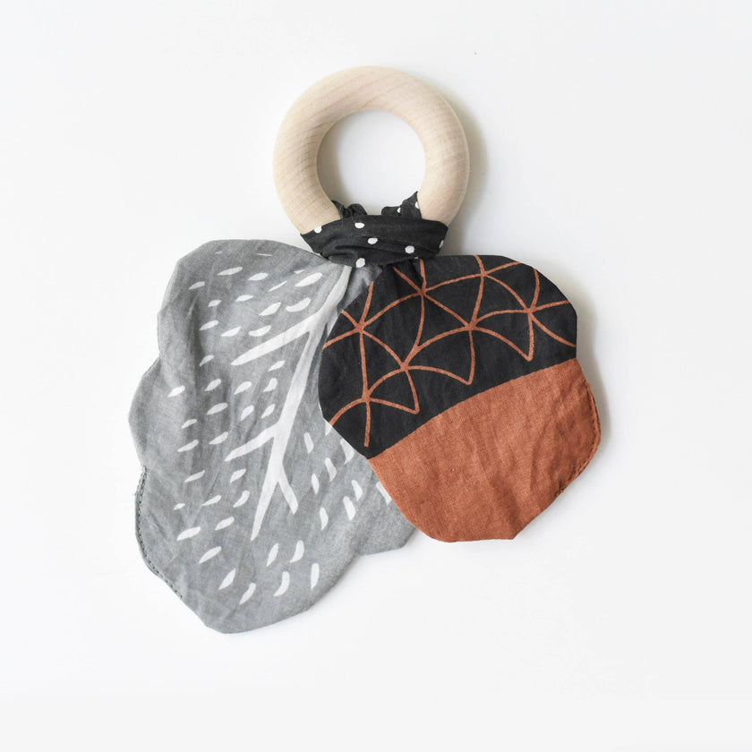 Acorn Crinkle Ring Teether for Baby