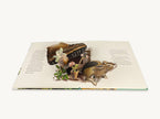 The Classic Tale of Peter Rabbit: The Deluxe Pop-Up Edition